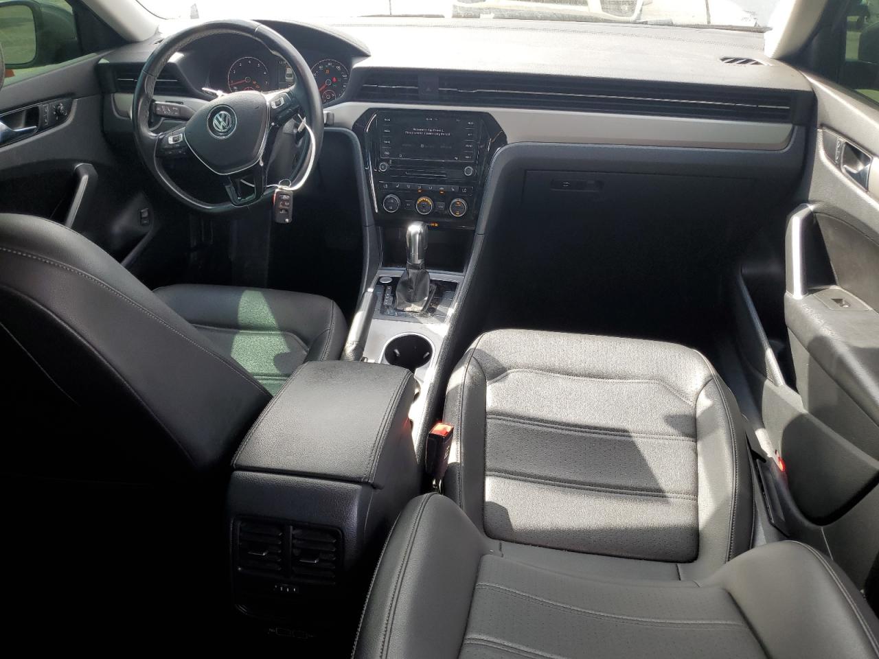 1VWSA7A34LC017908 2020 Volkswagen Passat Se