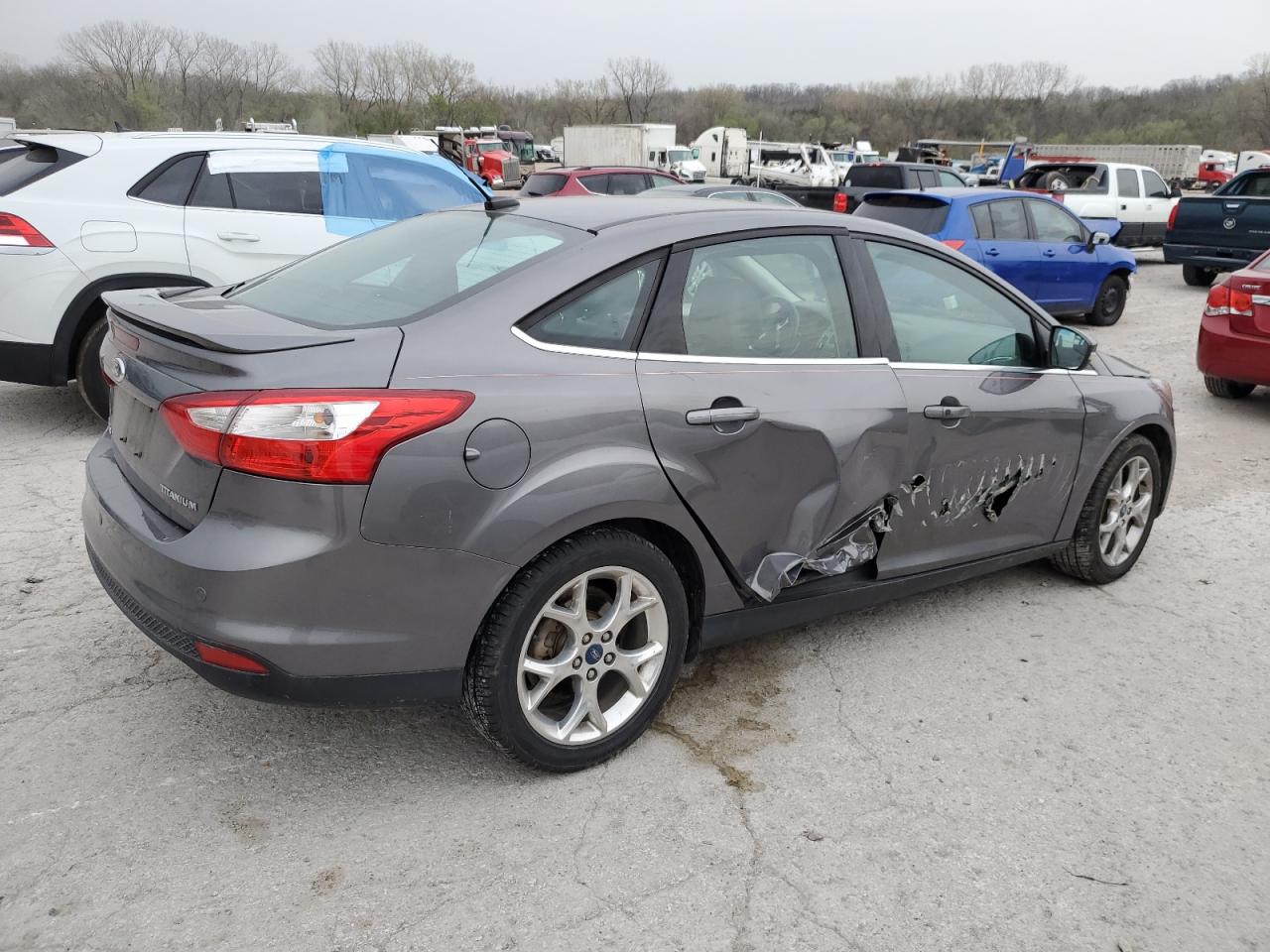 1FADP3J26DL216069 2013 Ford Focus Titanium