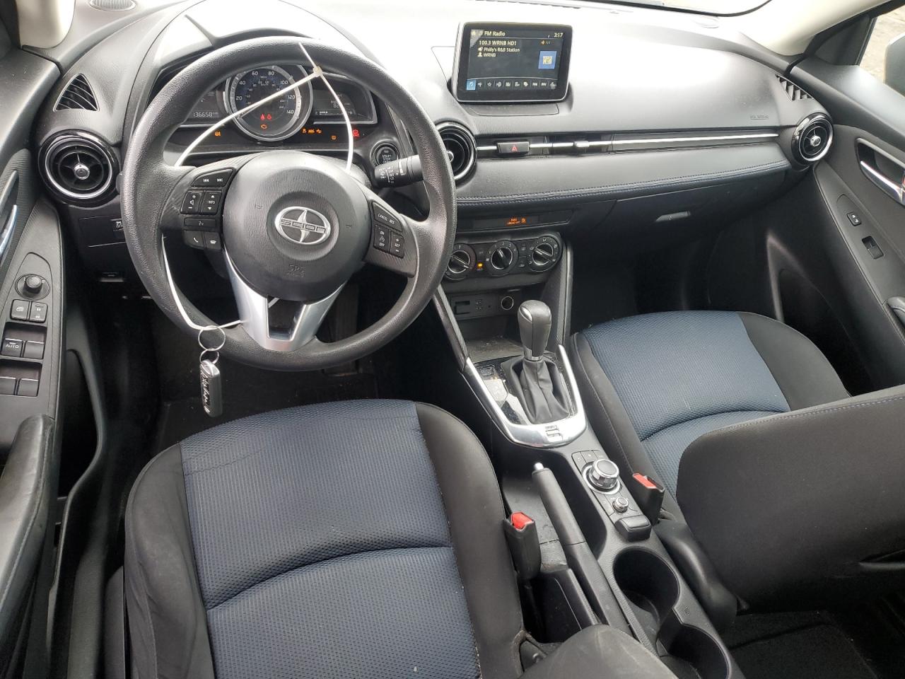 3MYDLBZV6GY115075 2016 Toyota Scion Ia