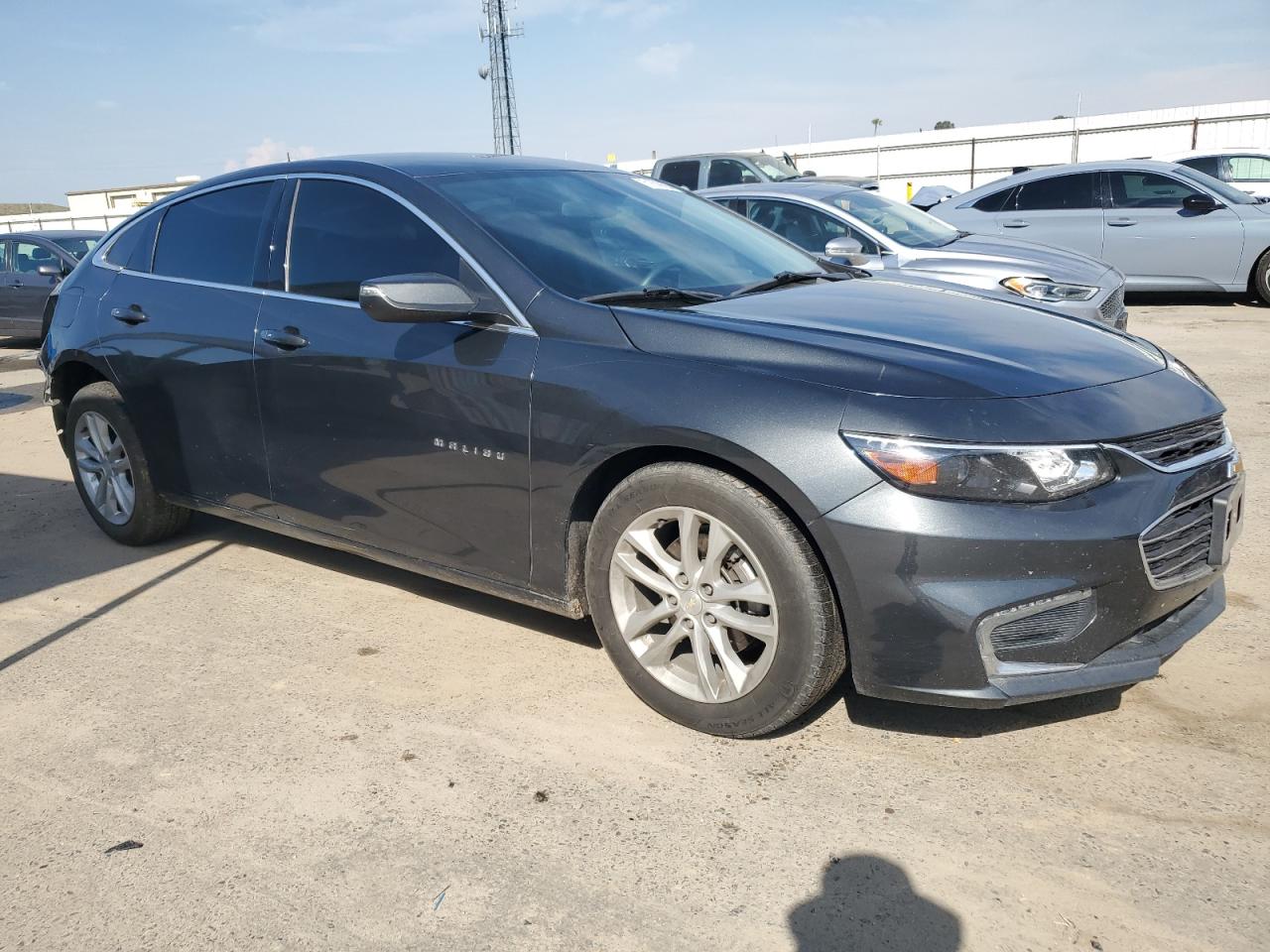 2018 Chevrolet Malibu Lt vin: 1G1ZD5ST8JF177810