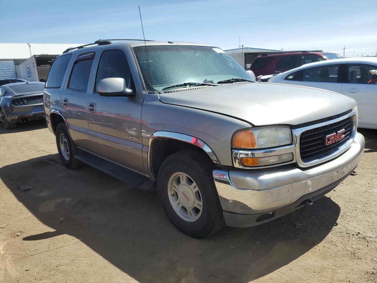 1GKEC13TX1J125984 2001 GMC Yukon