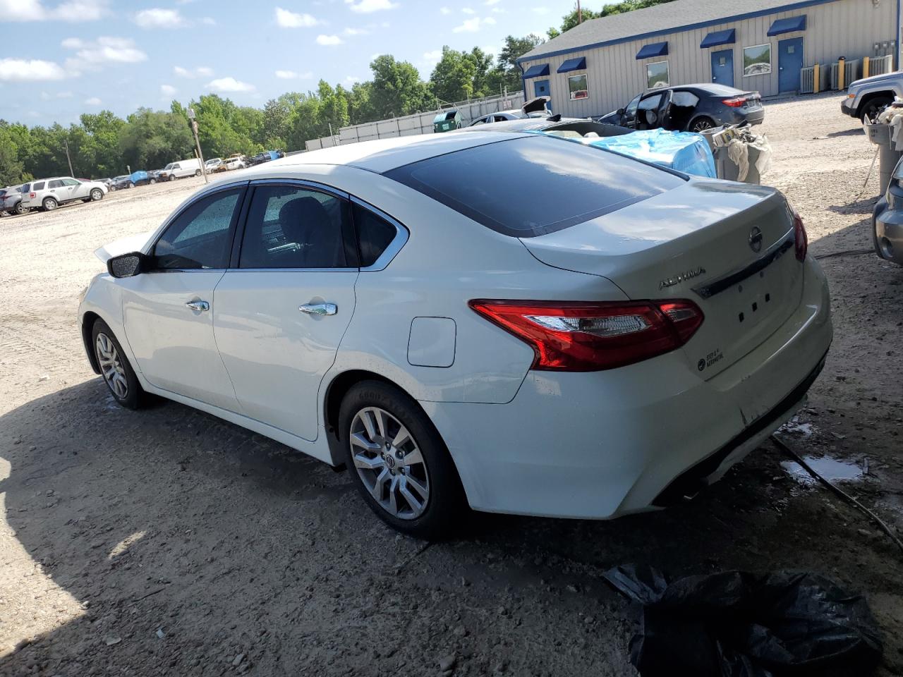 1N4AL3AP4GN370654 2016 Nissan Altima 2.5