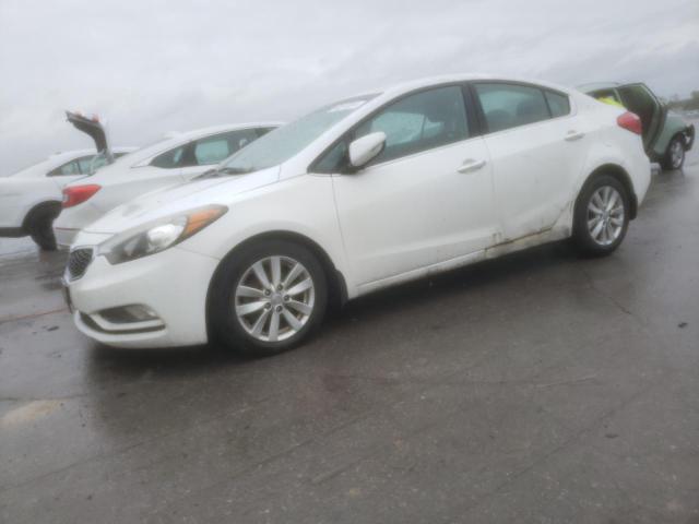 Lot #2457272016 2014 KIA FORTE EX salvage car