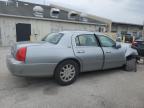 LINCOLN TOWN CAR S photo