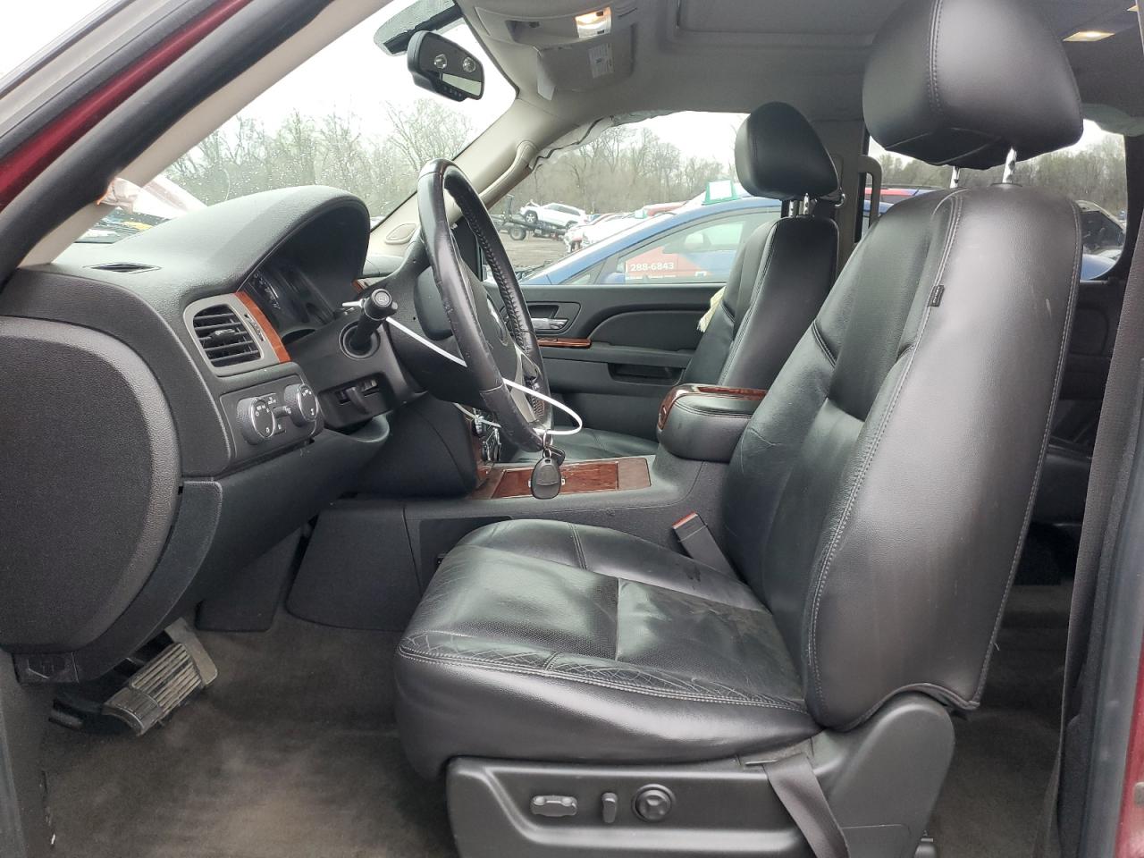 1GNUKCE02AR183220 2010 Chevrolet Tahoe K1500 Ltz