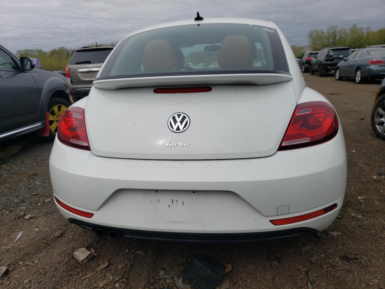 3vwf17at5hm619269 3VWF17AT5HM619269 2017 Volkswagen Beetle 1.8T