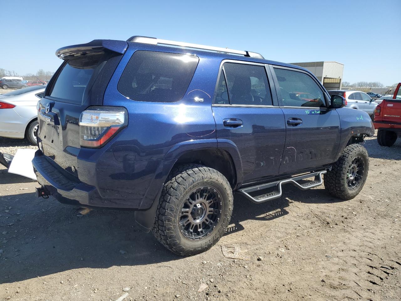 2022 Toyota 4Runner Sr5/Sr5 Premium vin: JTEMU5JR0N6056486