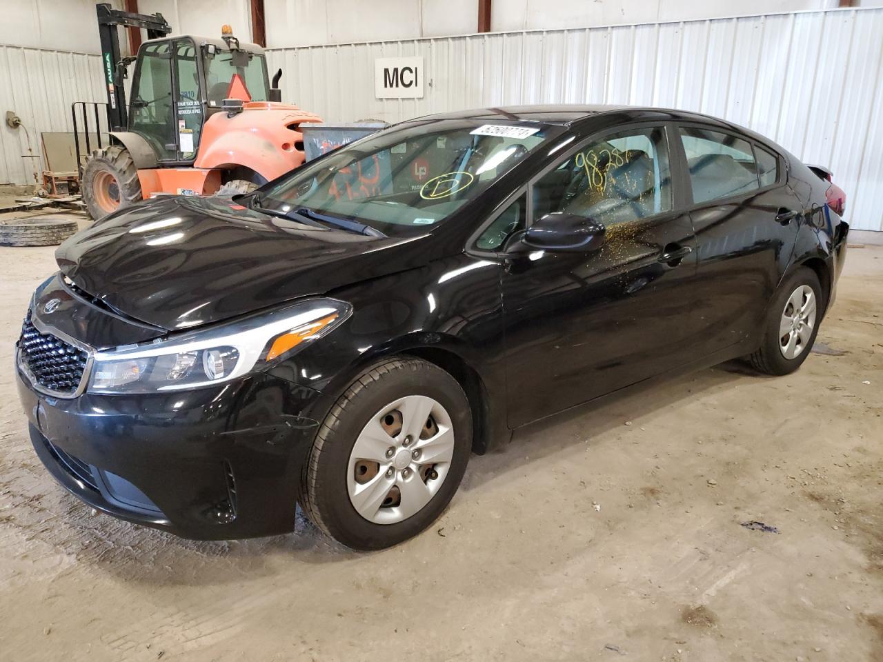 3KPFK4A7XJE231830 2018 Kia Forte Lx