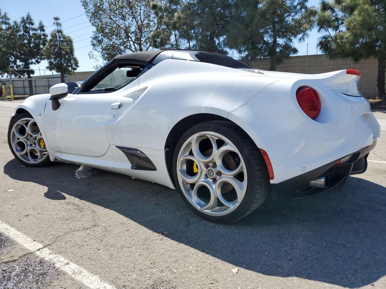 ZARBAAB44KM319401 2019 Alfa Romeo 4C Spider