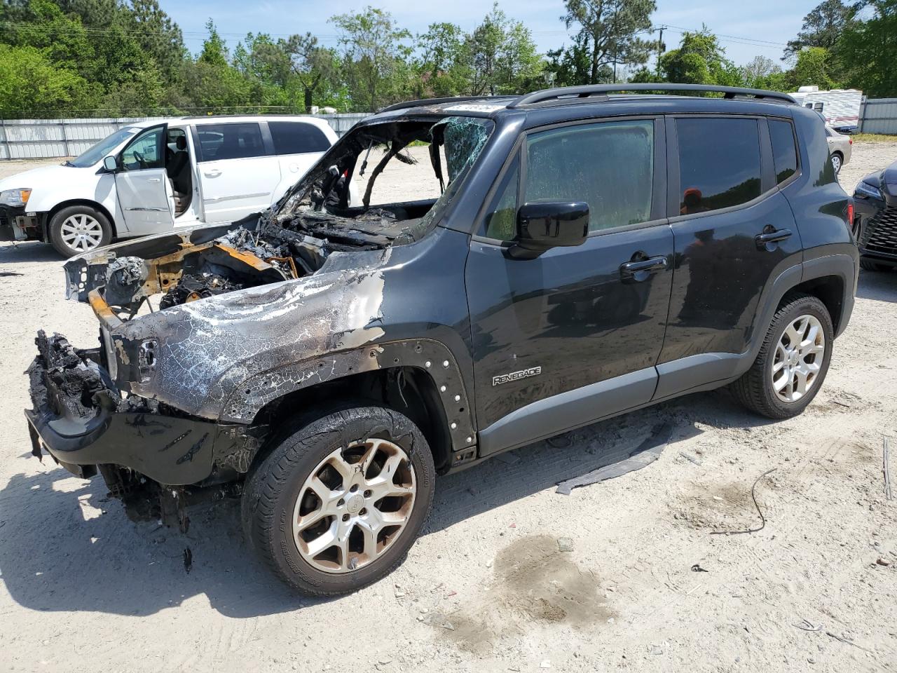 ZACCJBBT0FPB63187 2015 Jeep Renegade Latitude