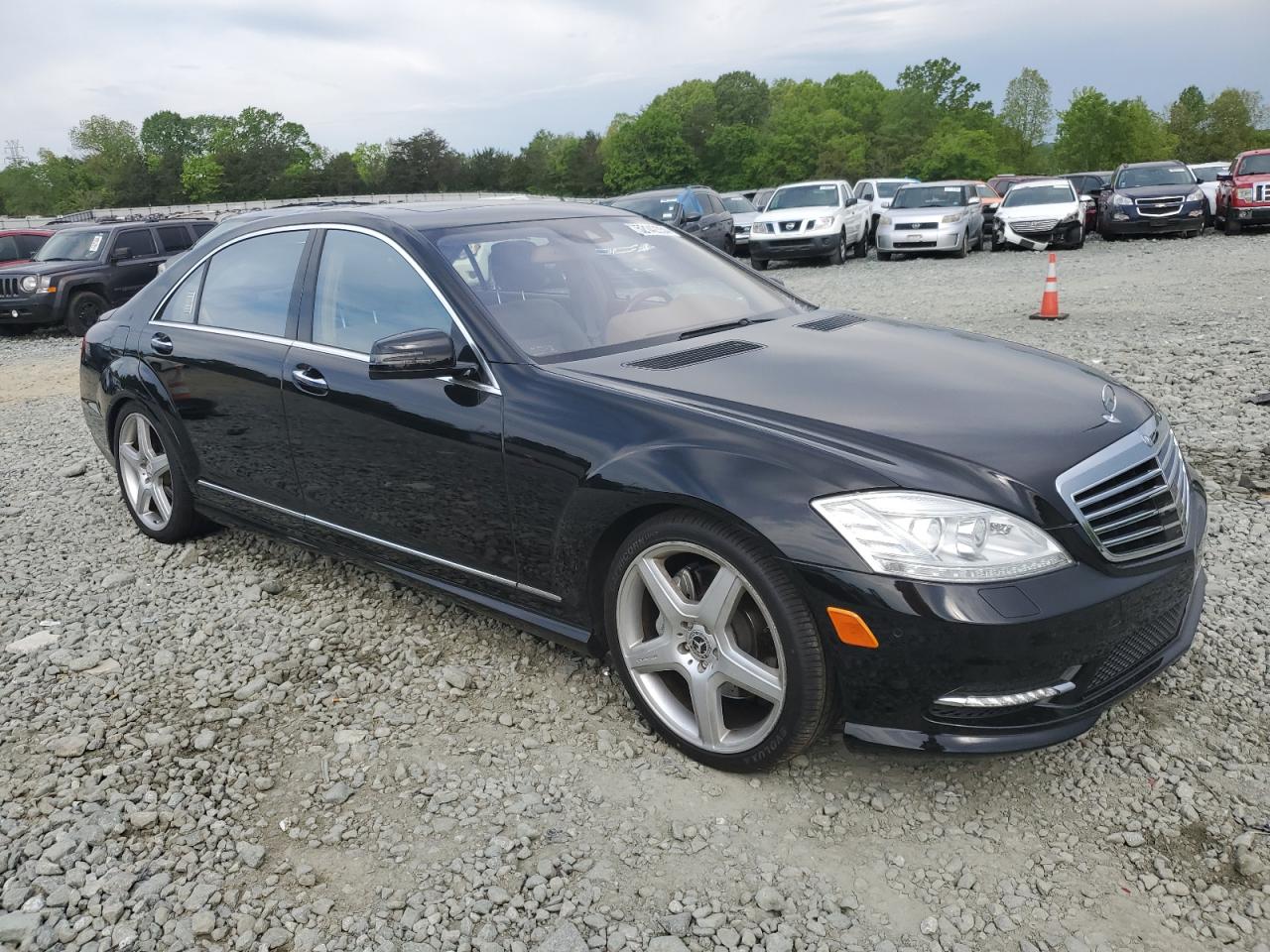 WDDNG7BB2BA407068 2011 Mercedes-Benz S 550