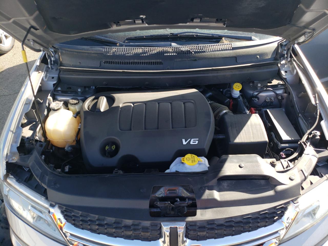 3C4PDDAG6JT477901 2018 Dodge Journey Se