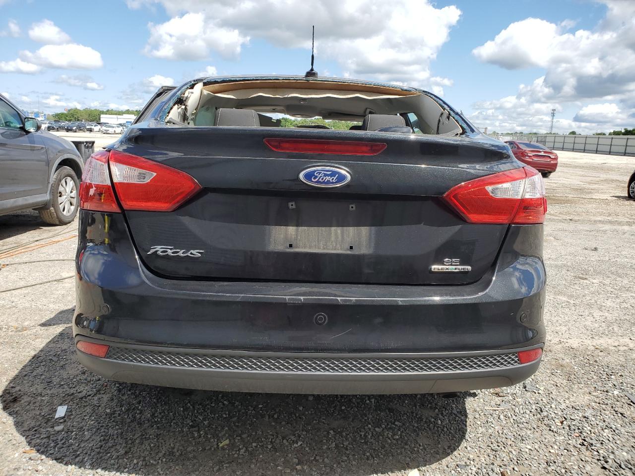 1FADP3F25DL286364 2013 Ford Focus Se