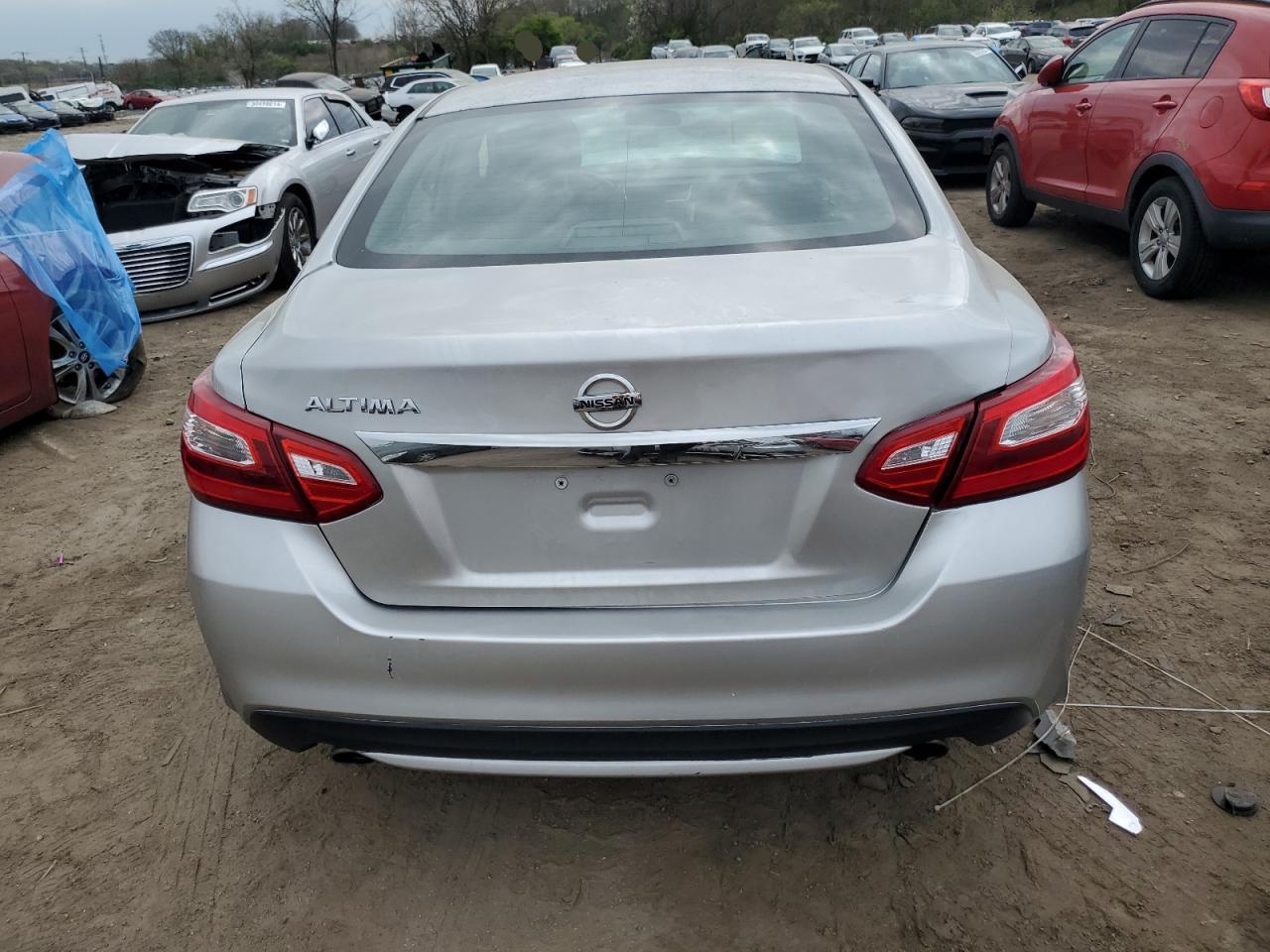 1N4AL3AP6GN318118 2016 Nissan Altima 2.5