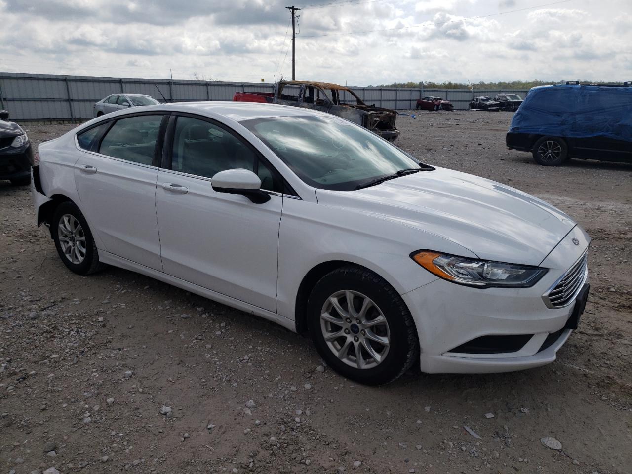 3FA6P0G7XHR236214 2017 Ford Fusion S