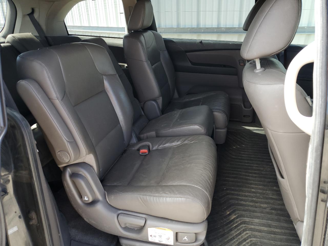 5FNRL5H62BB071810 2011 Honda Odyssey Exl