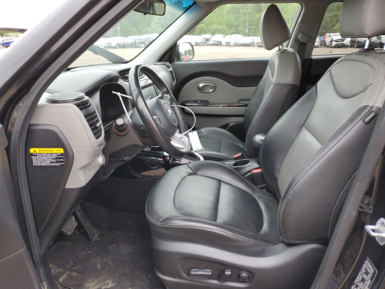 KNDJP3A58K7640656 2019 Kia Soul +