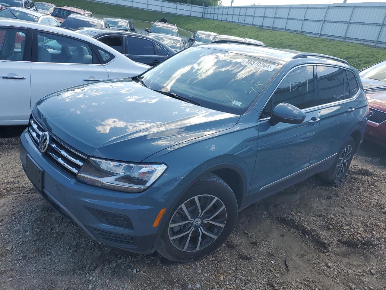 Volkswagen Tiguan 2021 