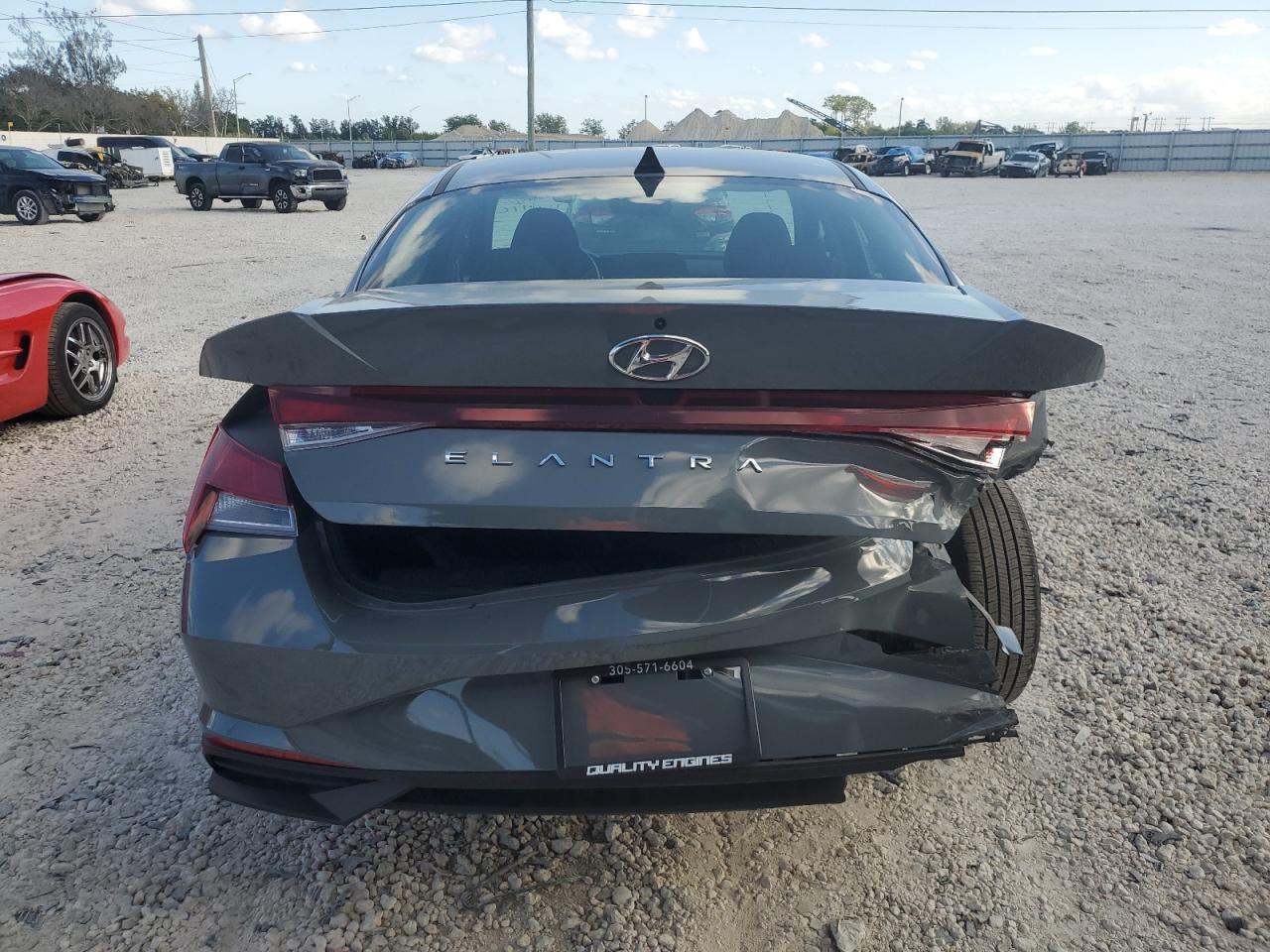 KMHLL4AG5NU358116 2022 Hyundai Elantra Se