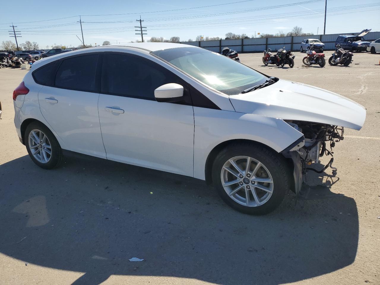 1FADP3K27JL317115 2018 Ford Focus Se