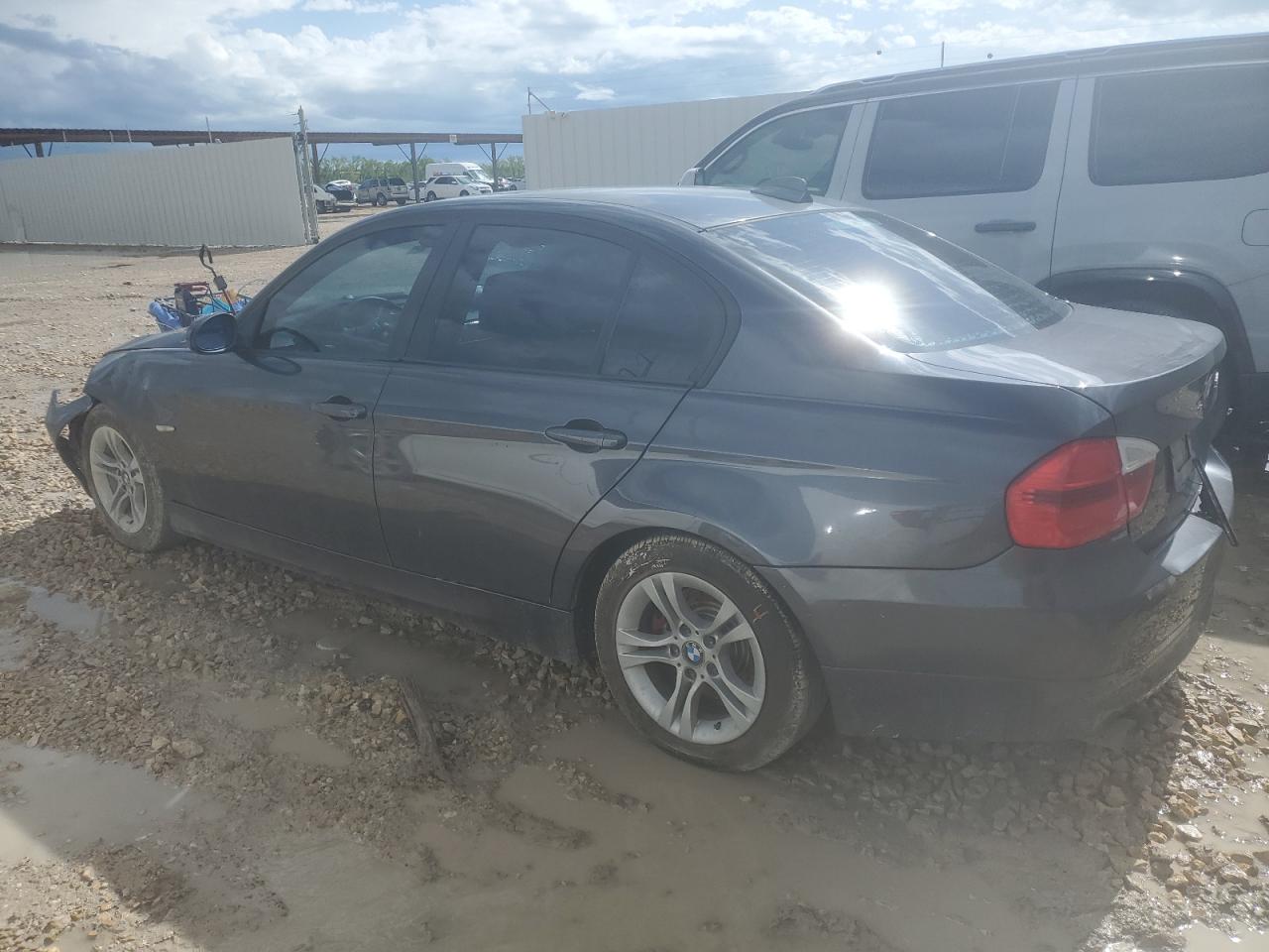 WBAVA33598KX87717 2008 BMW 328 I