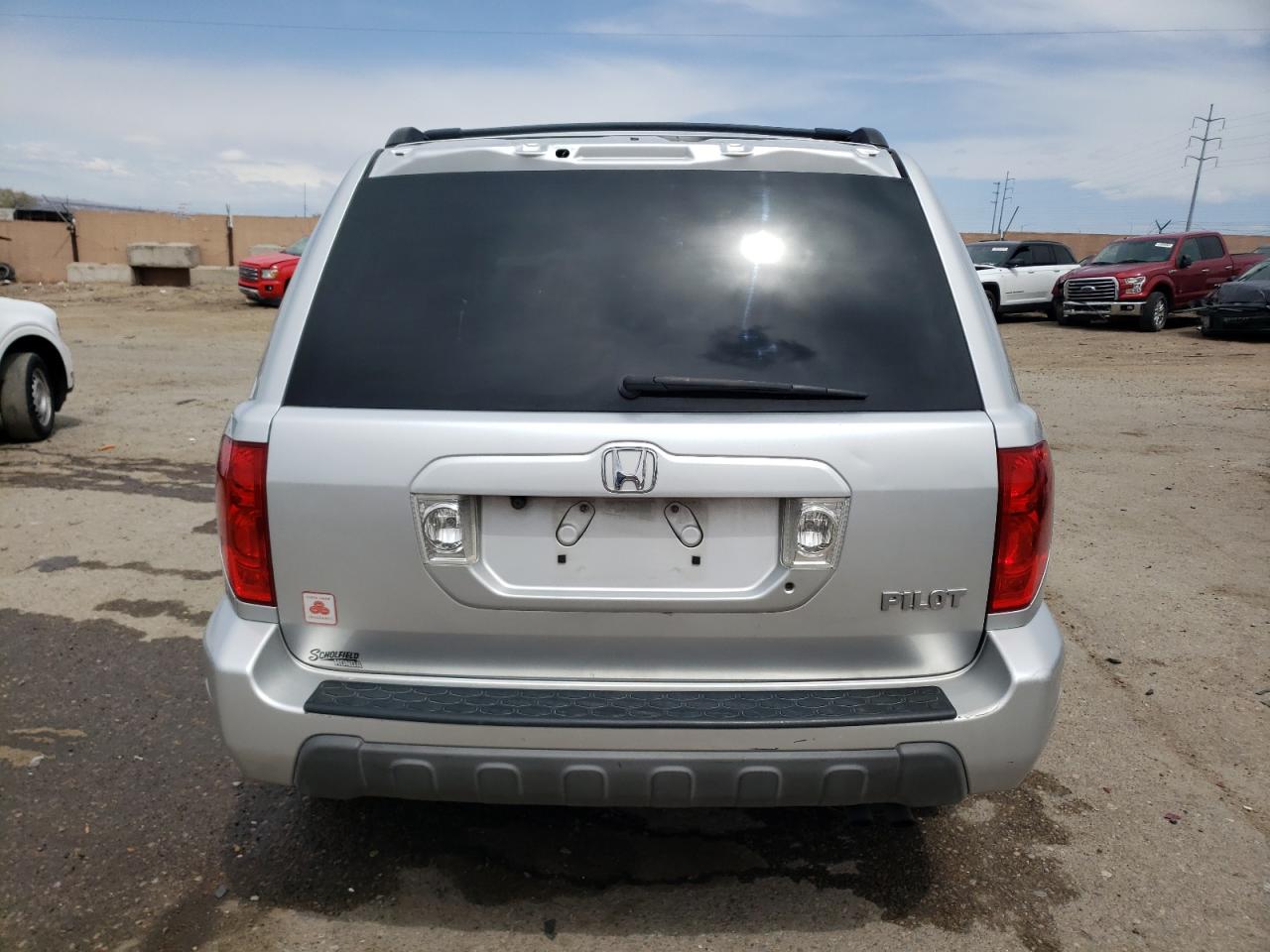 5FNYF18405B051182 2005 Honda Pilot Ex