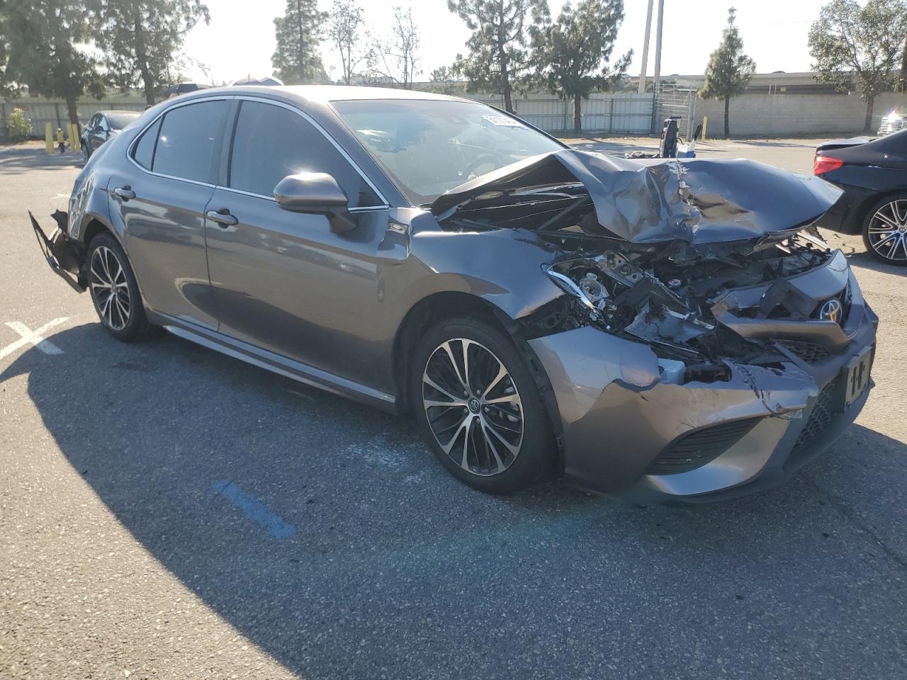 4T1B11HK5JU641457 TOYOTA CAMRY 2018