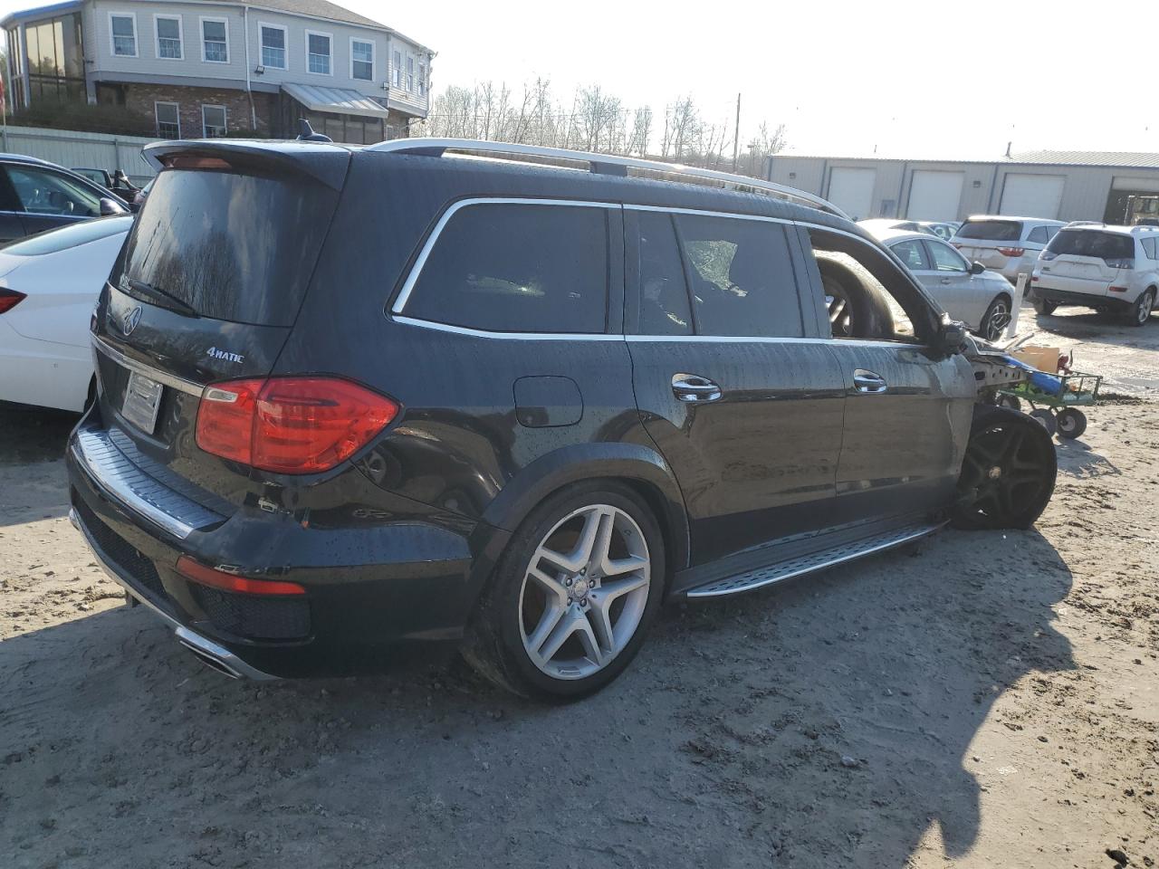 4JGDF7DE4FA534549 2015 Mercedes-Benz Gl 550 4Matic