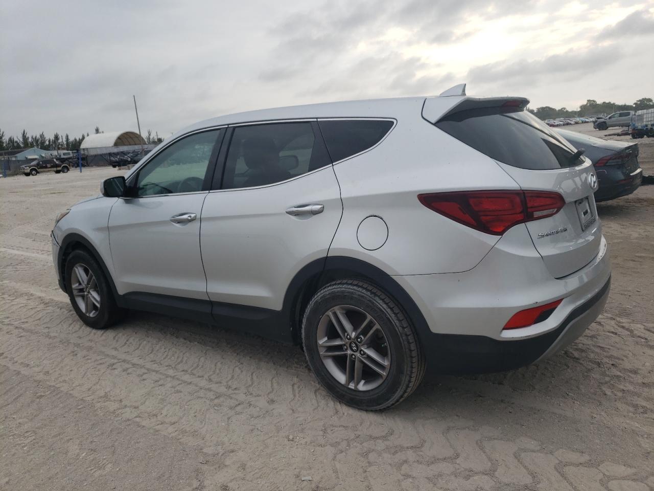 5XYZT3LB5HG437527 2017 Hyundai Santa Fe Sport