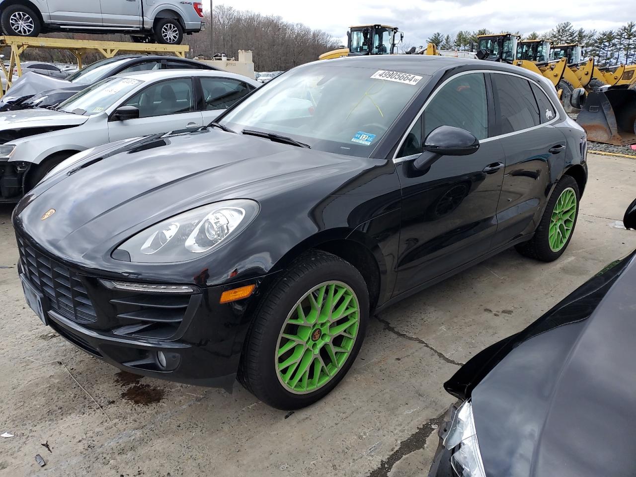 2015 Porsche Macan S vin: WP1AB2A56FLB51144