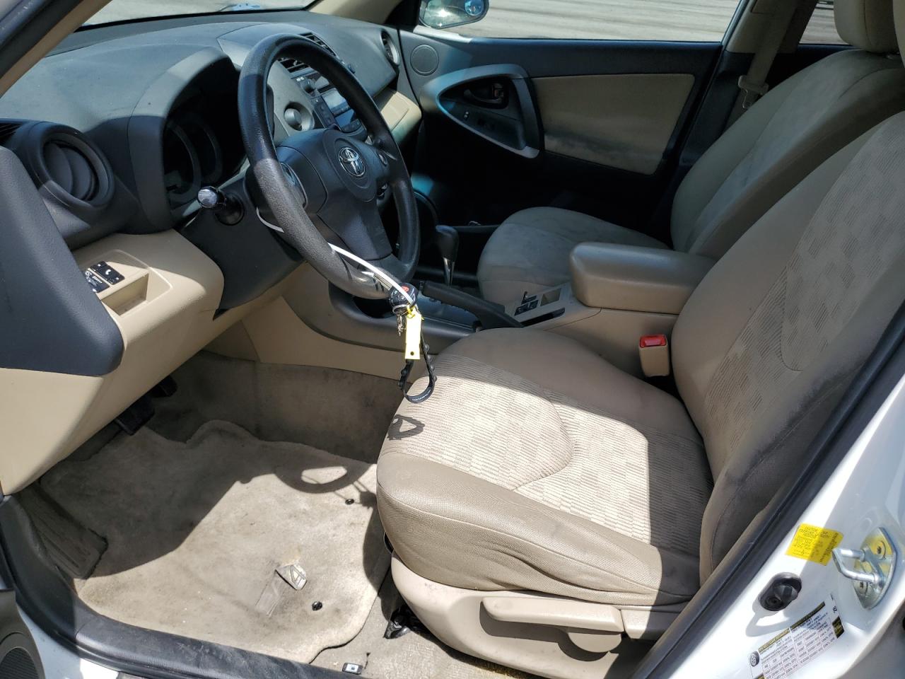 2T3ZF4DV4BW103200 2011 Toyota Rav4