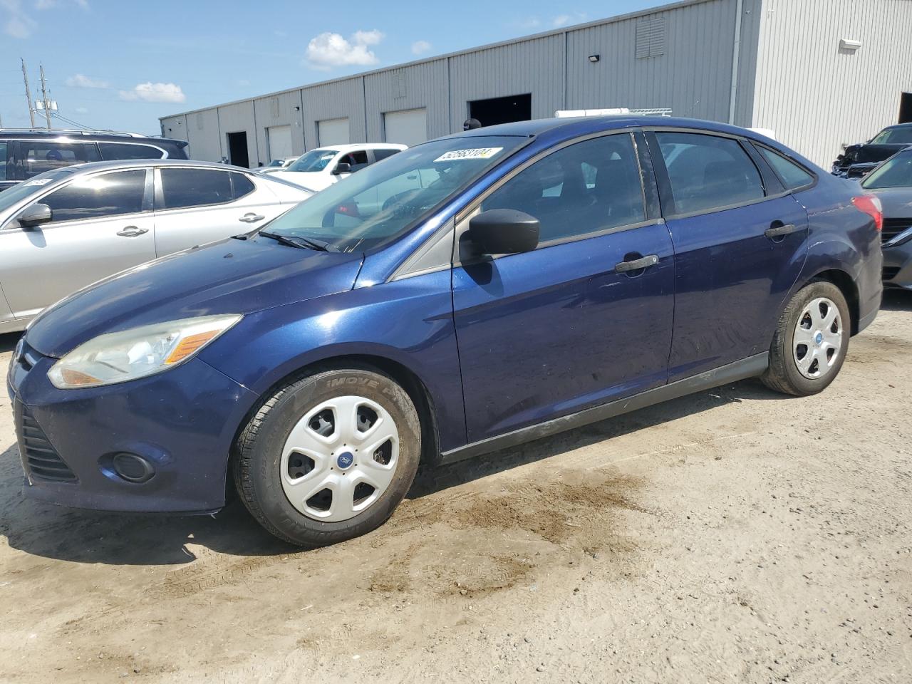 2012 Ford Focus S vin: 1FAHP3E29CL134301