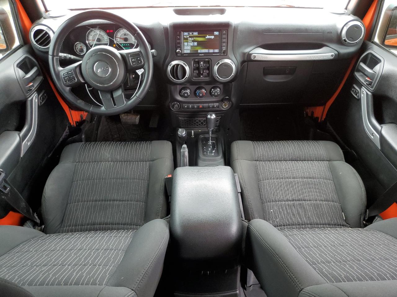 1C4BJWFGXFL683264 2015 Jeep Wrangler Unlimited Rubicon