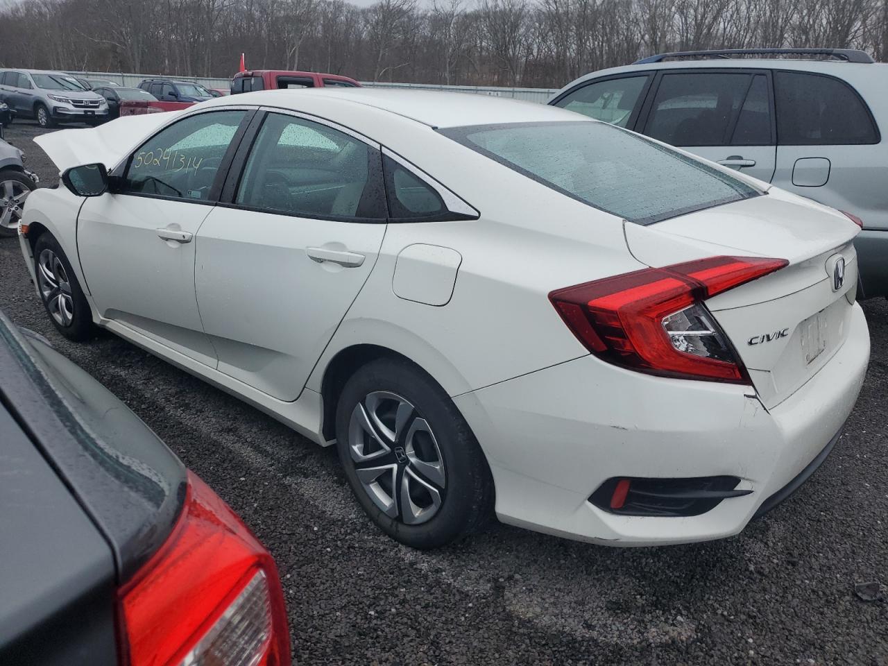 19XFC2F59JE203266 2018 Honda Civic Lx