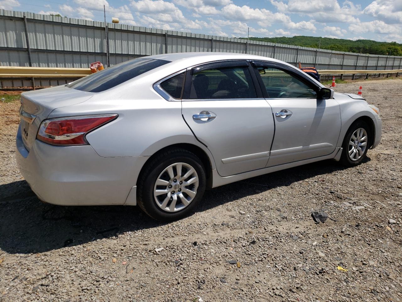 1N4AL3AP4FN872708 2015 Nissan Altima 2.5