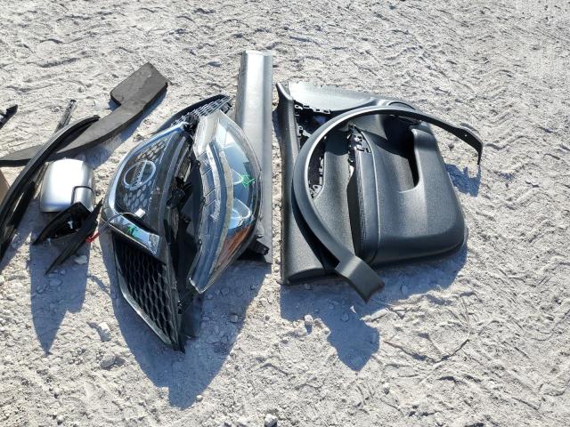 2018 Nissan Rogue Sport S VIN: JN1BJ1CP5JW157223 Lot: 51553644