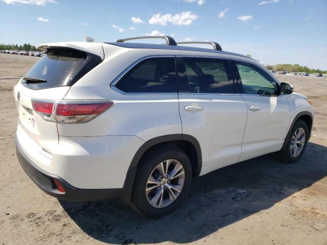 VIN 5TDJKRFHXES030112 2014 Toyota Highlander, Xle no.3