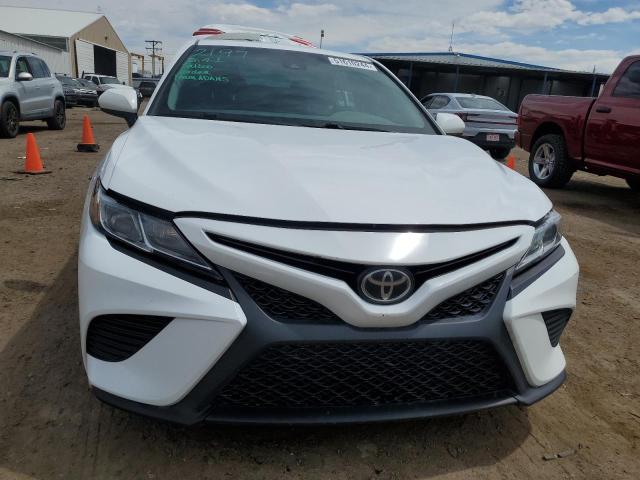 2018 Toyota Camry L VIN: 4T1B11HK5JU576299 Lot: 50472294