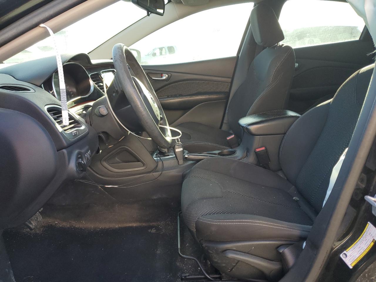 1C3CDFBB3FD151052 2015 Dodge Dart Sxt