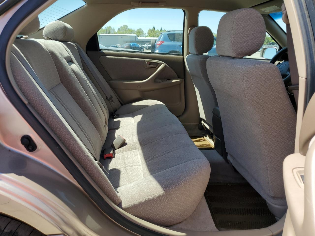 JT2BG22K4Y0389082 2000 Toyota Camry Ce