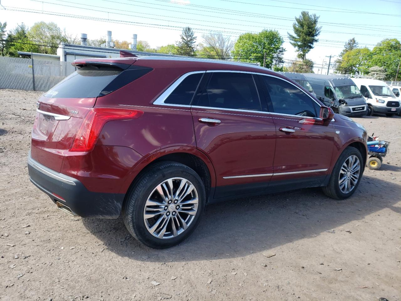 1GYKNCRS2HZ138785 2017 Cadillac Xt5 Premium Luxury