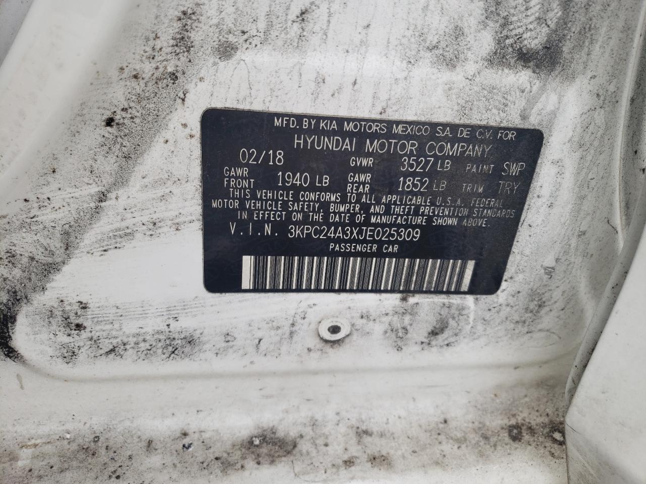 3KPC24A3XJE025309 2018 Hyundai Accent Se