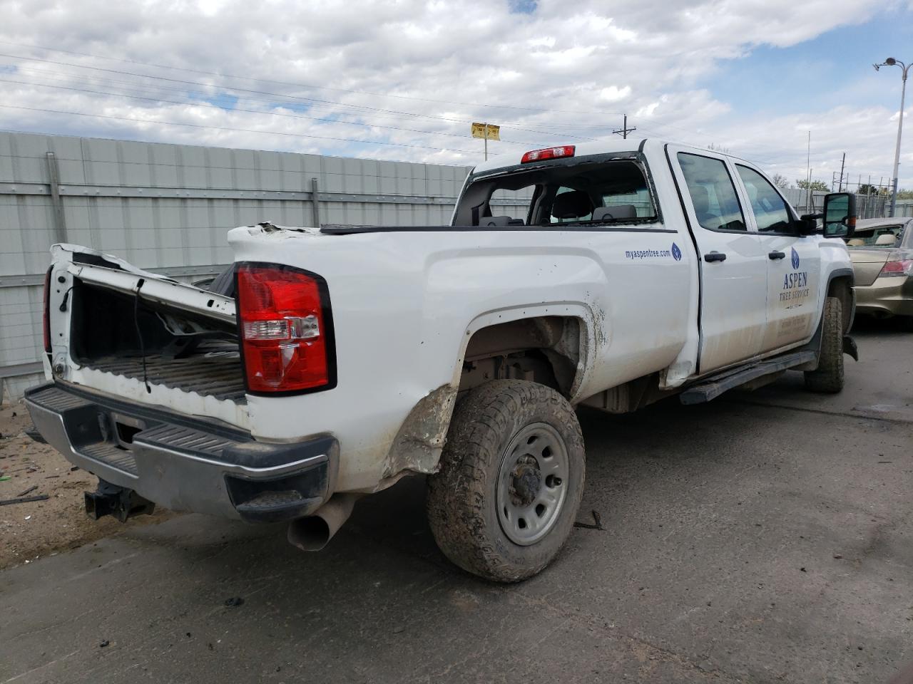 1GT42TCY0KF235495 2019 GMC Sierra K3500