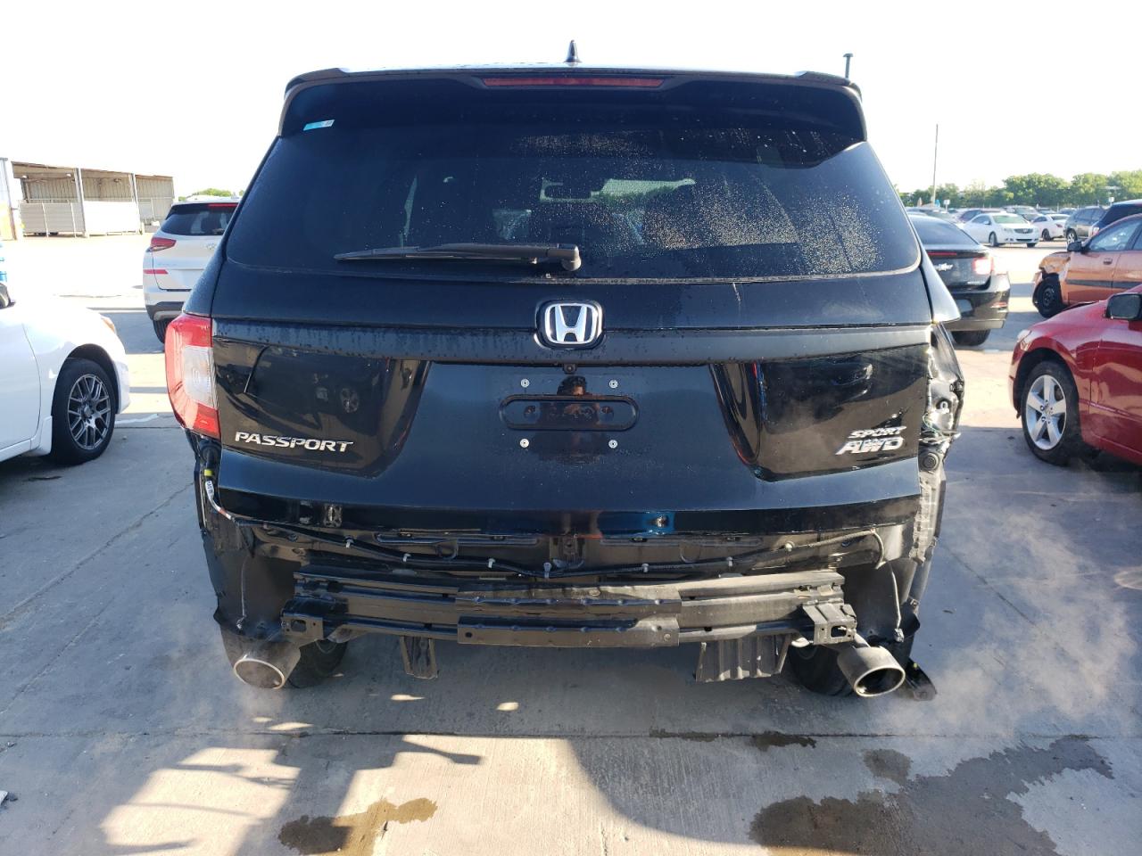 2021 Honda Passport Sport vin: 5FNYF8H24MB008230