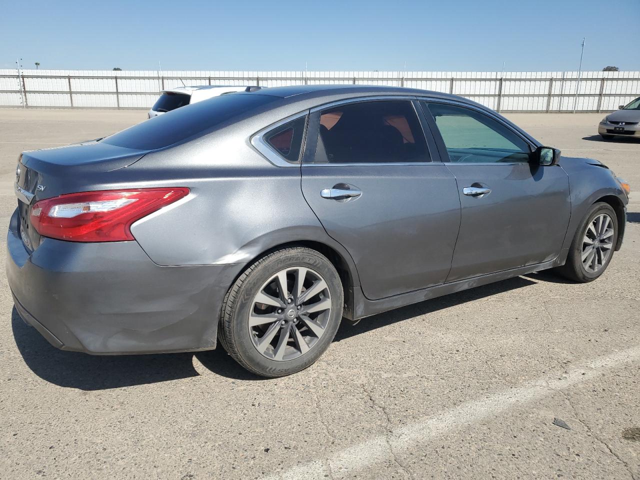 1N4AL3AP4HC235655 2017 Nissan Altima 2.5