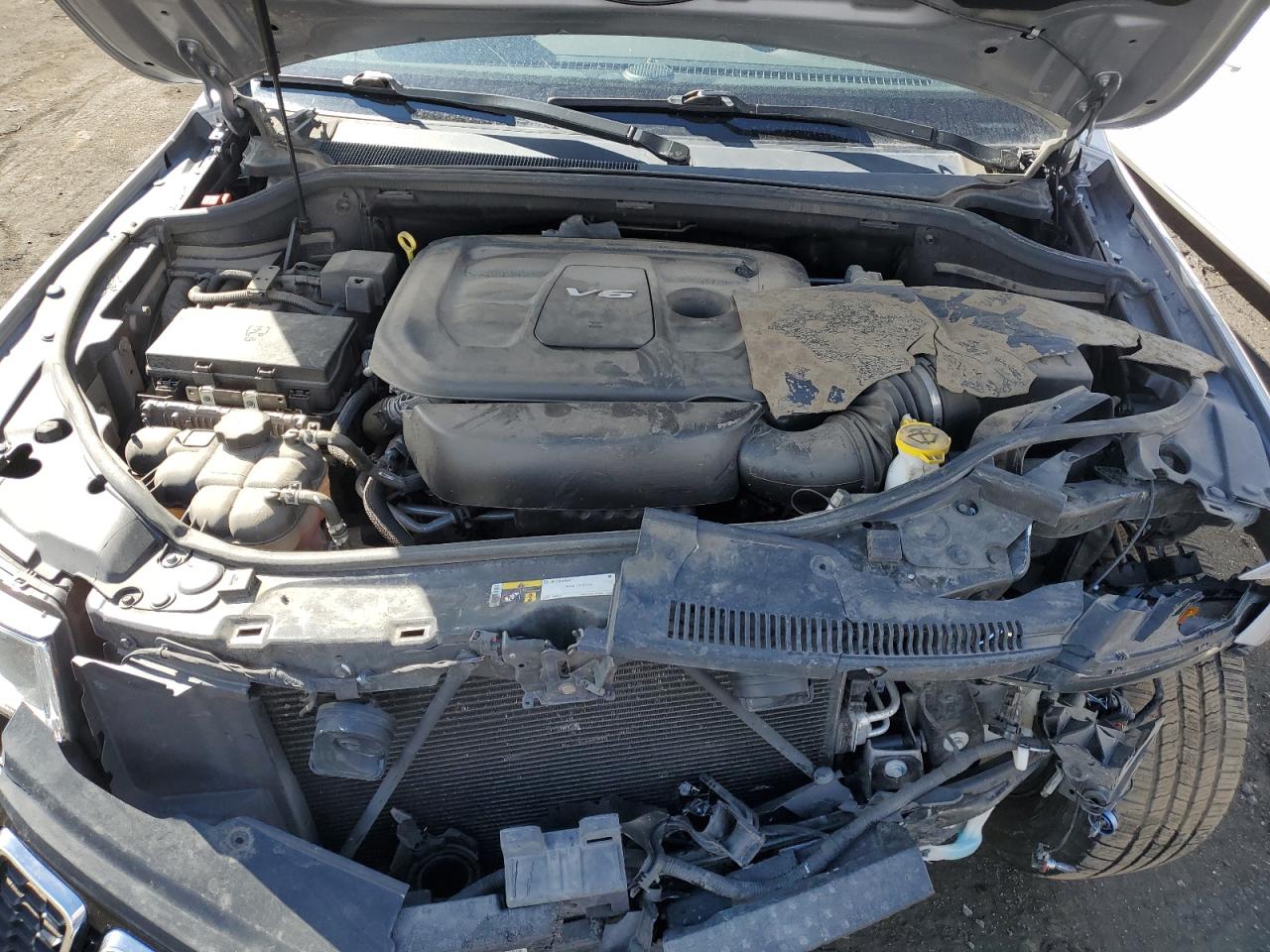 1C4RJEAG5JC397458 2018 Jeep Grand Cherokee Laredo