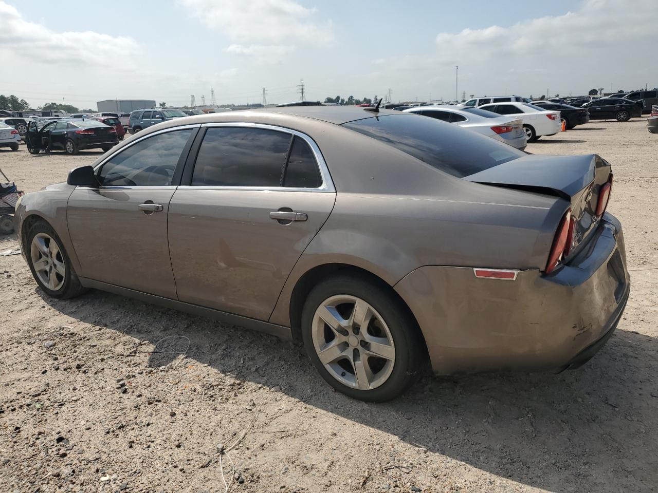 1G1ZA5EU5BF226119 2011 Chevrolet Malibu Ls