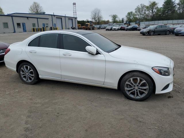 2015 Mercedes-Benz C 300 4Matic VIN: 55SWF4KB4FU070043 Lot: 39232451