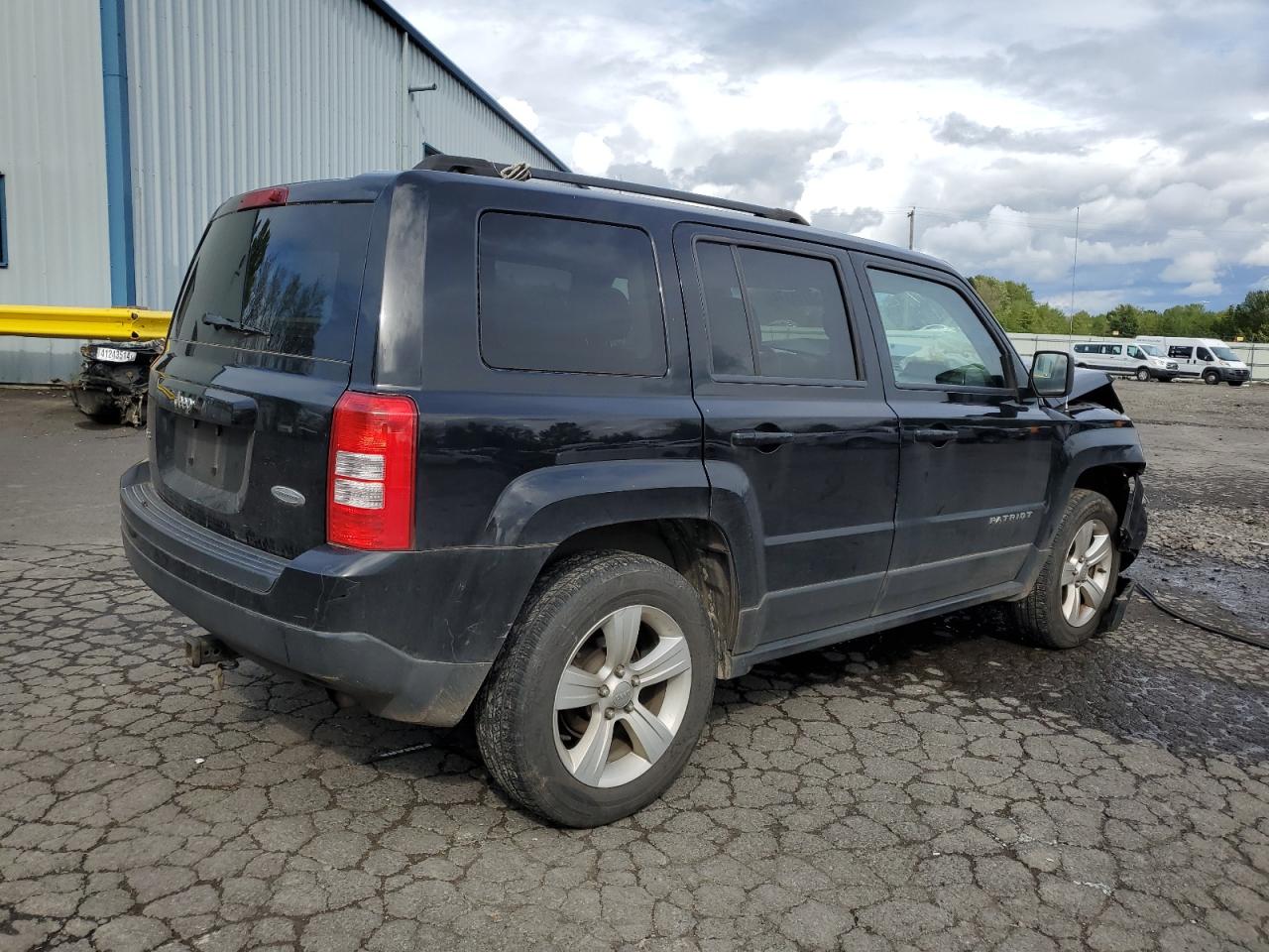 1C4NJRFBXDD165293 2013 Jeep Patriot Latitude