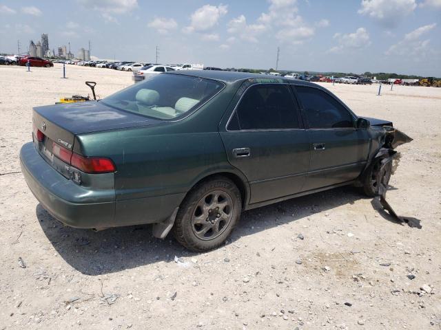 1999 Toyota Camry Le VIN: 4T1BF22K1XU085642 Lot: 52902424